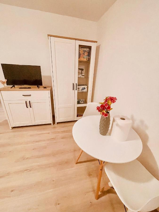 טימישוארה Lovely Apartment In A Quiet Area - Spitalul Judetean L5 מראה חיצוני תמונה