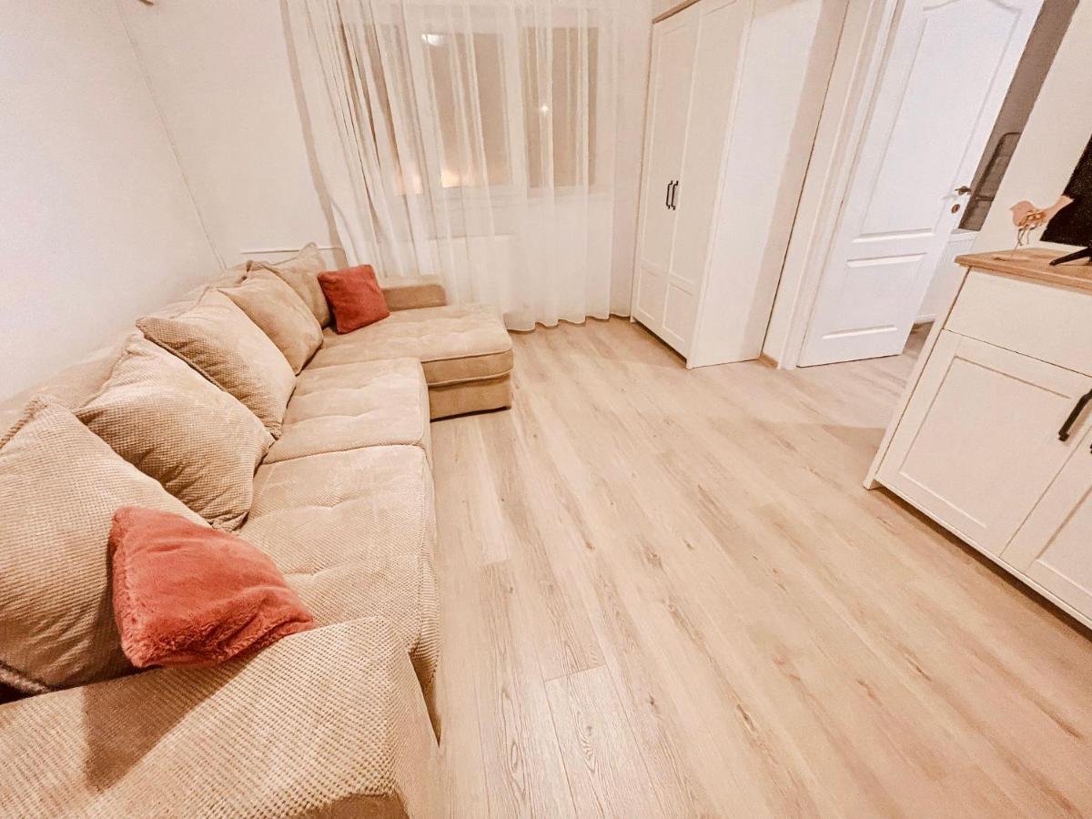 טימישוארה Lovely Apartment In A Quiet Area - Spitalul Judetean L5 מראה חיצוני תמונה